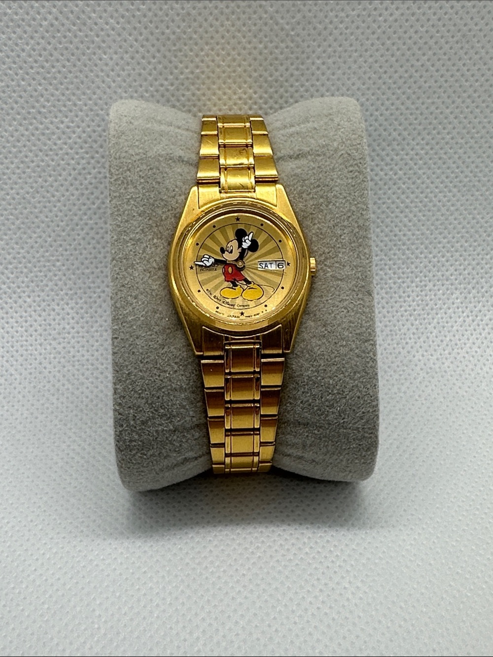 Seiko Starburst Mickey Mouse Ladies Watch Gold Tone Vintage